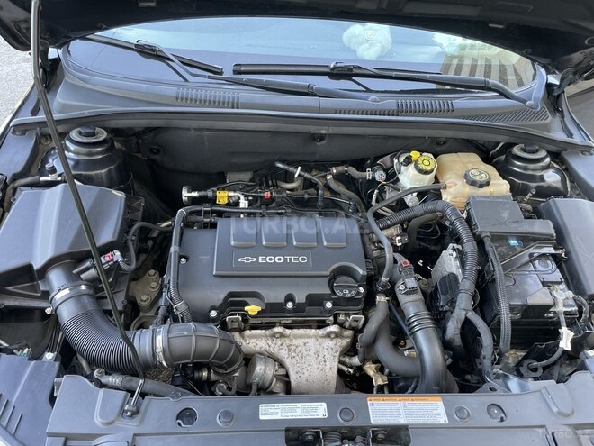 Chevrolet Cruze-5