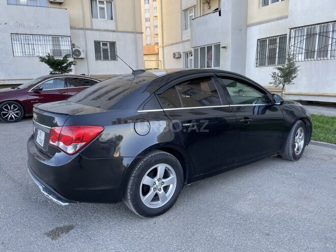Chevrolet Cruze-4