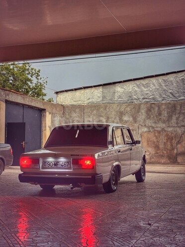 LADA (VAZ) 2107-4