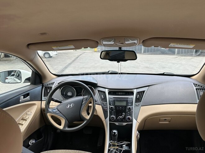 Hyundai Sonata-7