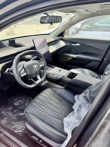 Changan Eado-8