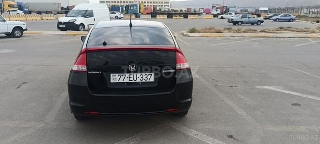 Honda Insight-2
