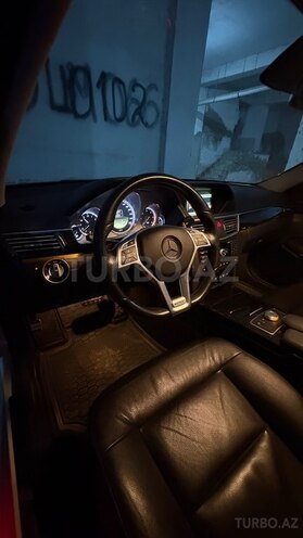Mercedes E 220-4