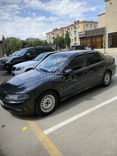 Opel Vectra-2