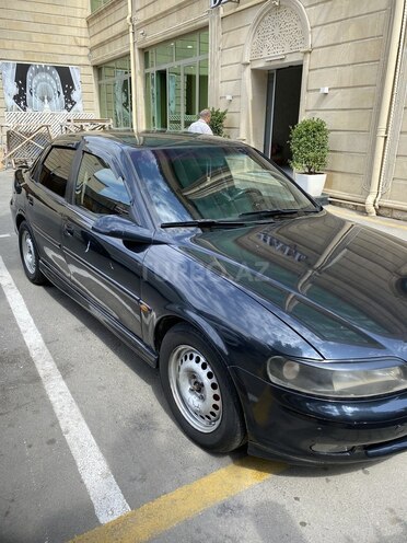 Opel Vectra-3