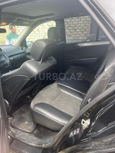 Mercedes ML 320 4MATIC-5