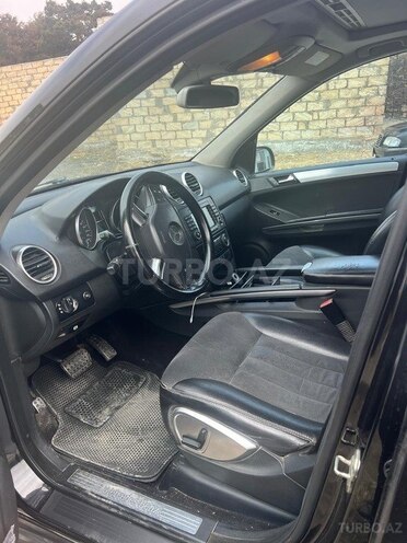 Mercedes ML 320 4MATIC-6