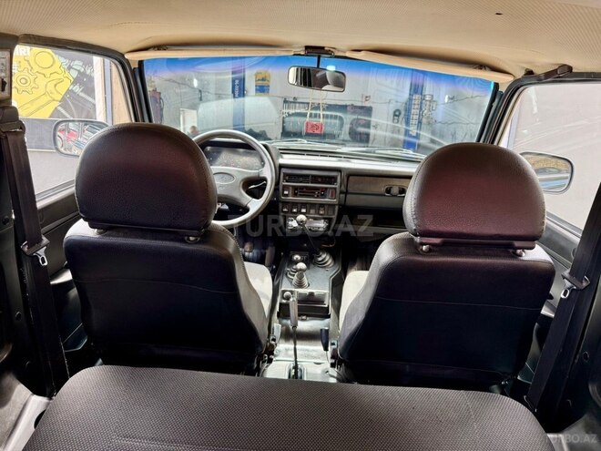 LADA (VAZ) Niva-3