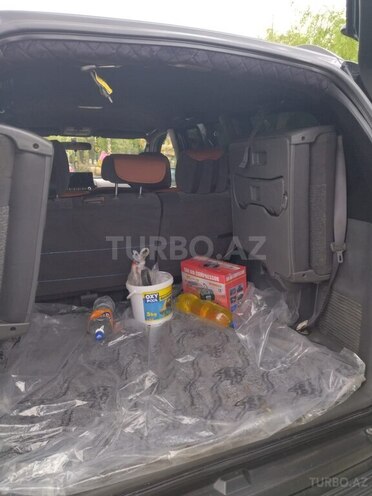Toyota Land Cruiser Prado-10