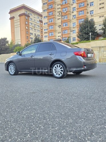 Toyota Corolla-4