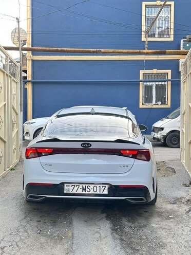 Kia K5-3
