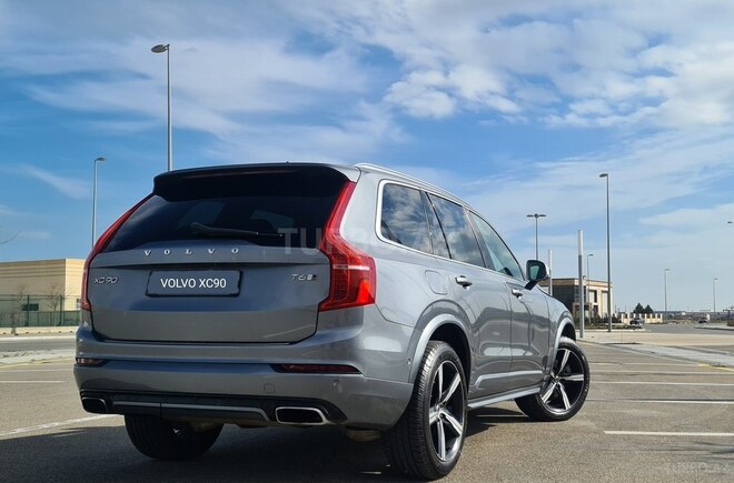 Volvo XC90-3