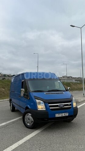 Ford Transit-2