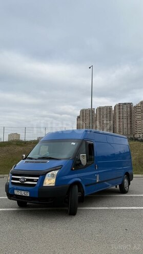 Ford Transit-7
