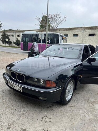 BMW 523-1