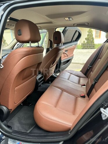 BMW 520d-11