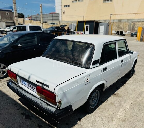 LADA (VAZ) 2107-4