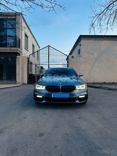 BMW 530e-17