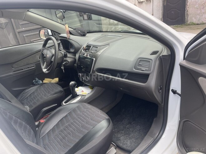 Chevrolet Cobalt-14