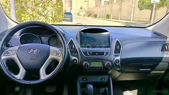Hyundai ix35-7