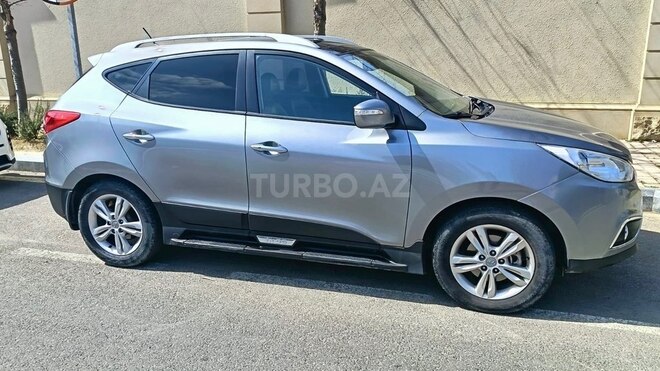 Hyundai ix35-5