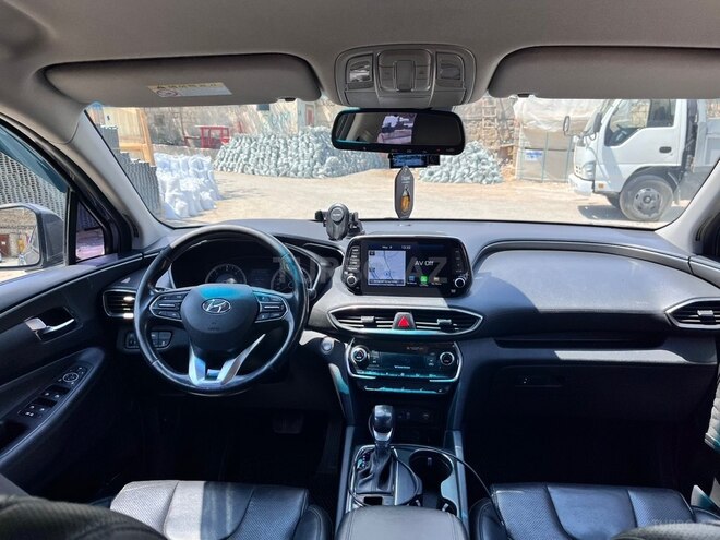 Hyundai Santa Fe-3
