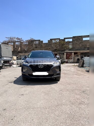 Hyundai Santa Fe-1