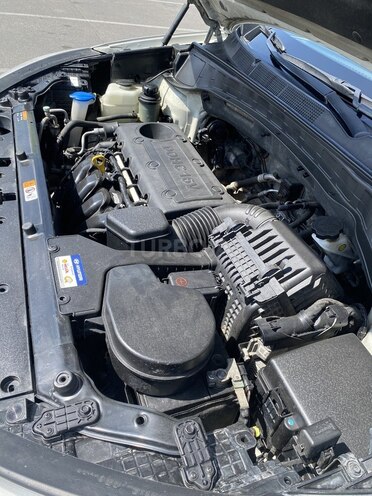 Hyundai Santa Fe-4
