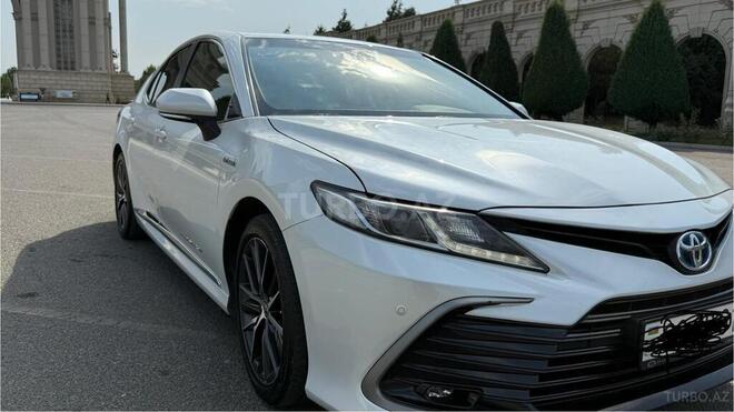 Toyota Camry-3