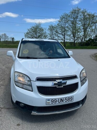 Chevrolet Orlando-1