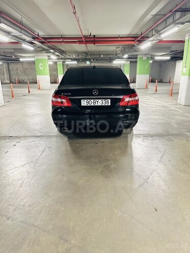 Mercedes E 200-2