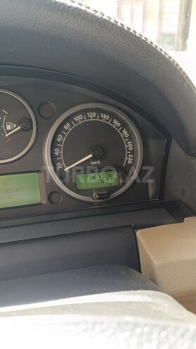 Land Rover Discovery-6
