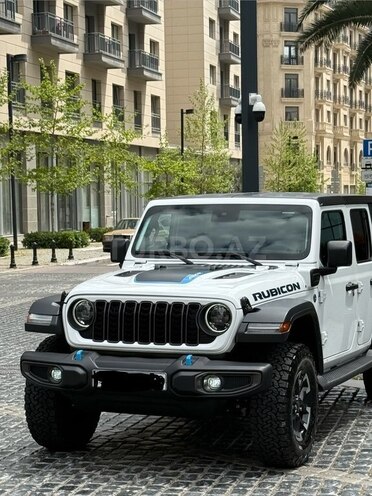 Jeep Wrangler-3
