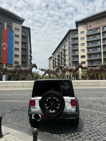 Jeep Wrangler-8