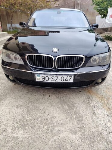 BMW 740-1