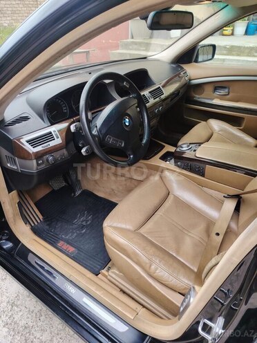 BMW 740-6