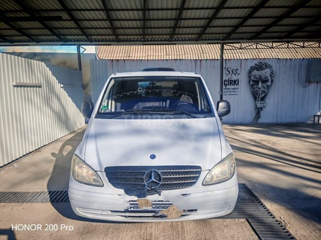 Mercedes Vito 109 CDI-1
