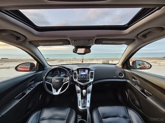 Chevrolet Cruze-10