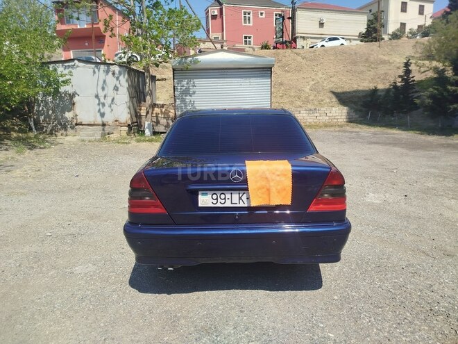 Mercedes C 200-3