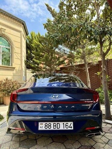 Hyundai Sonata-3