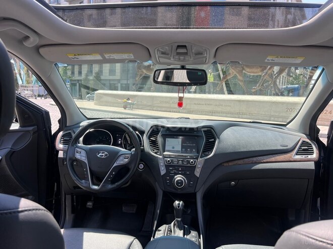 Hyundai Santa Fe-5