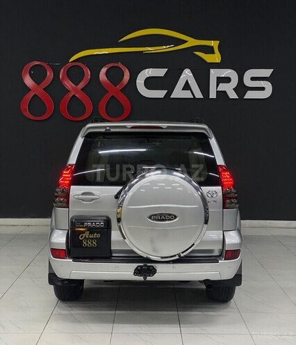 Toyota Land Cruiser Prado-4