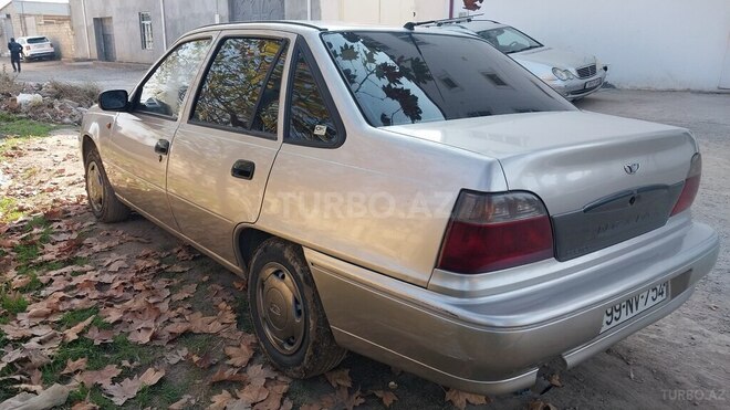 Daewoo Nexia-4
