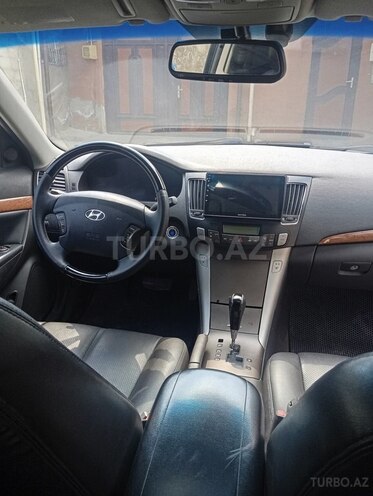 Hyundai Sonata-7