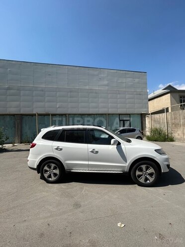 Hyundai Santa Fe-2