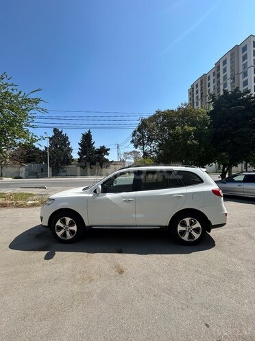 Hyundai Santa Fe-3