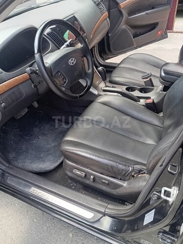 Hyundai Sonata-8