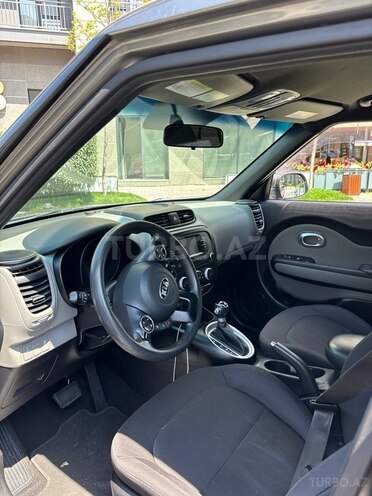 Kia Soul-16