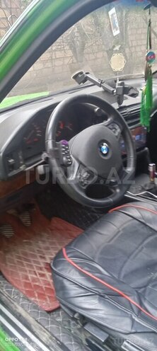 BMW 525-5