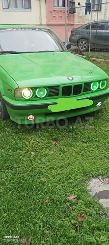 BMW 525-9